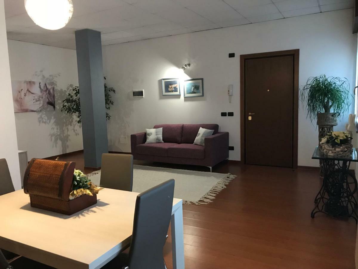 Ferienwohnung Da Lenny: A Due Passi Dal Centro Storico Treviso Exterior foto